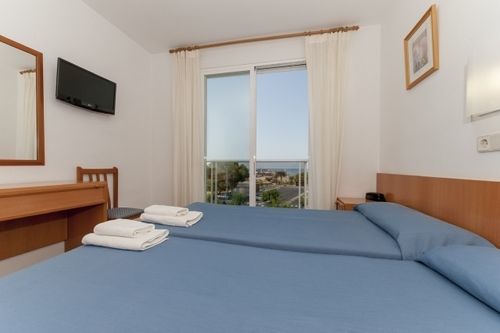 Mare Nostrum Hotel *